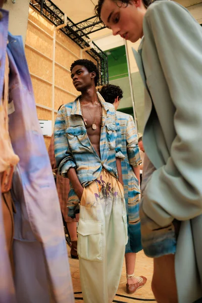 Look 33